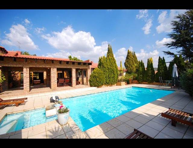 FARM FOR SALE IN NORTH RIDING